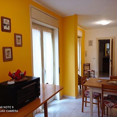 Nonna Graziella Apartment คาตาเนีย ภายนอก รูปภาพ