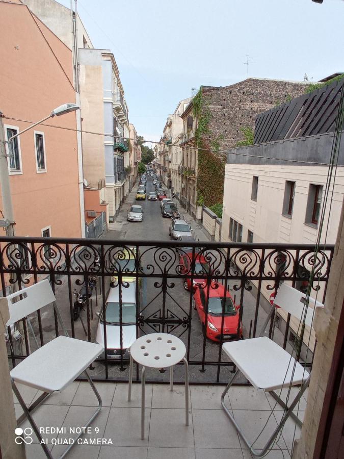 Nonna Graziella Apartment คาตาเนีย ภายนอก รูปภาพ