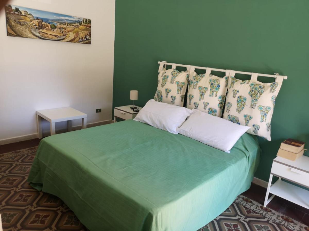 Nonna Graziella Apartment คาตาเนีย ภายนอก รูปภาพ