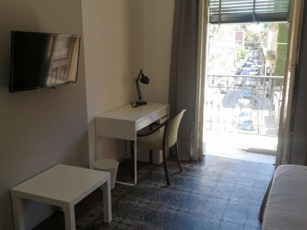 Nonna Graziella Apartment คาตาเนีย ภายนอก รูปภาพ