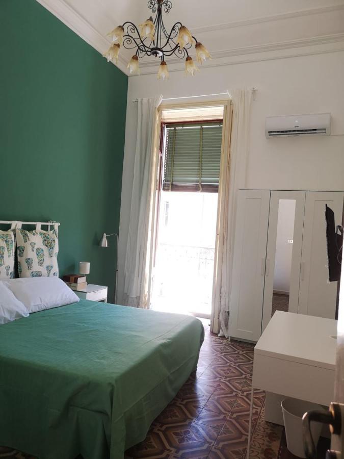 Nonna Graziella Apartment คาตาเนีย ภายนอก รูปภาพ