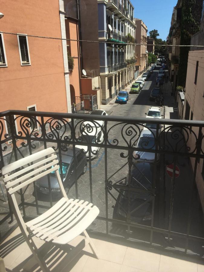 Nonna Graziella Apartment คาตาเนีย ภายนอก รูปภาพ