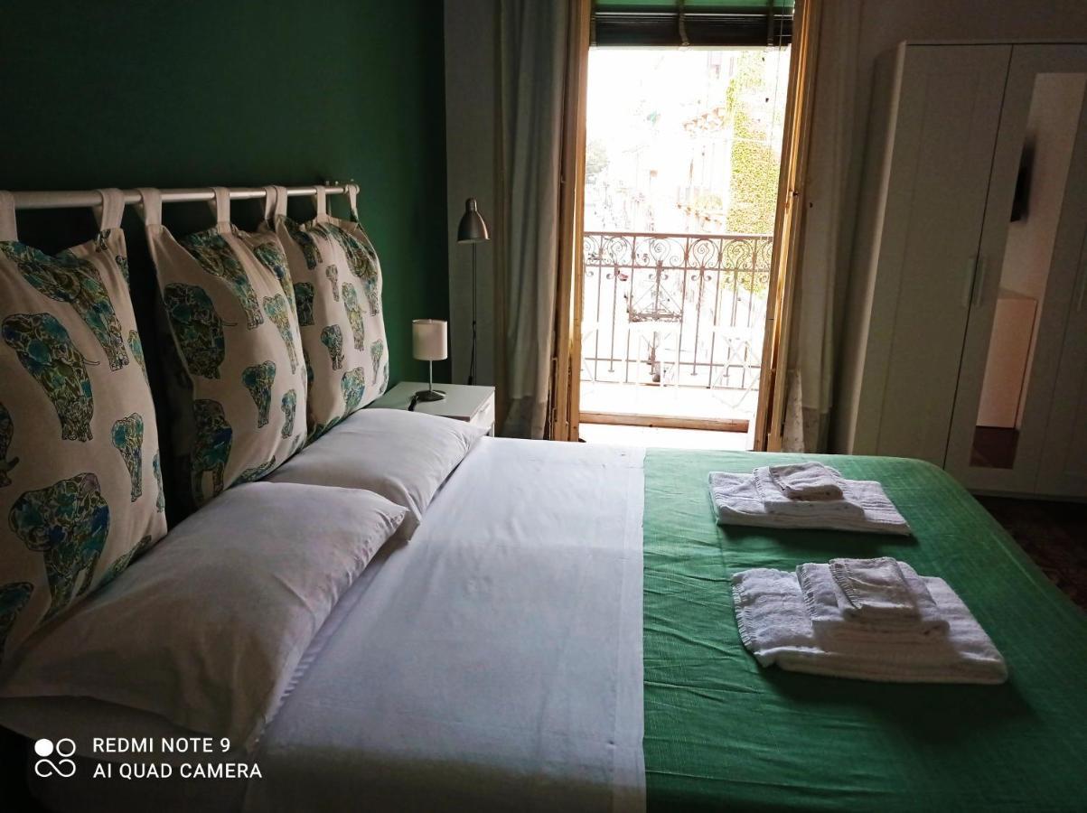 Nonna Graziella Apartment คาตาเนีย ภายนอก รูปภาพ