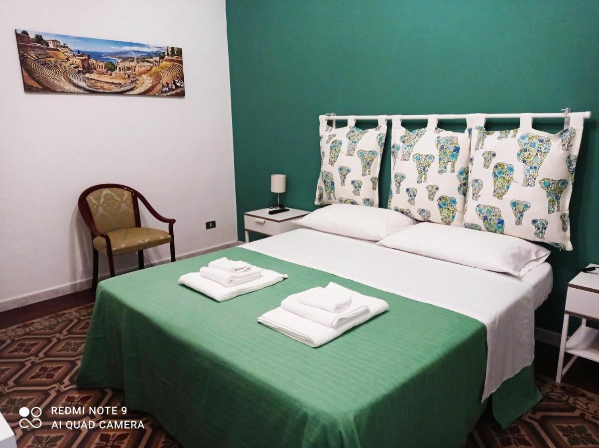 Nonna Graziella Apartment คาตาเนีย ภายนอก รูปภาพ